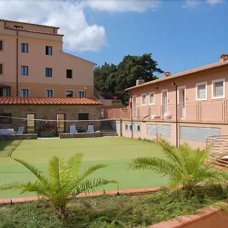 La Mandola Hotel Capraia